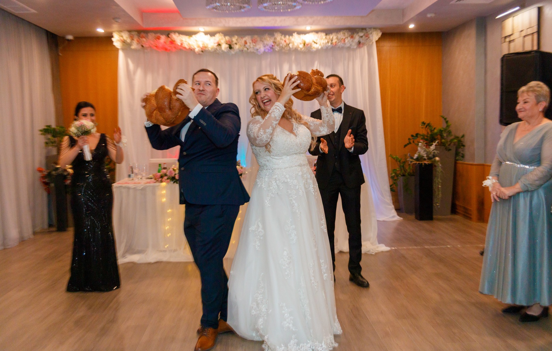 075 Wedding